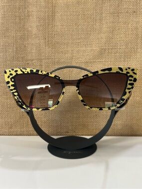 Dolce & Gabbana DG4357 3208/13 140 3N